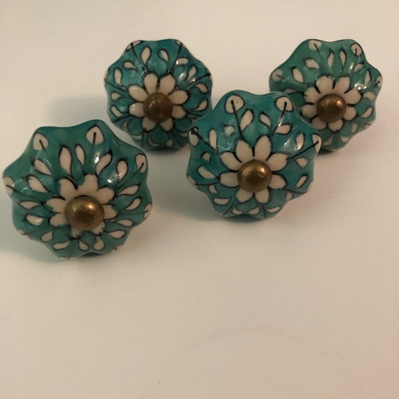 Cost Plus World Market Other - 3 for $10💰World Market • Porcelain Floral Knobs